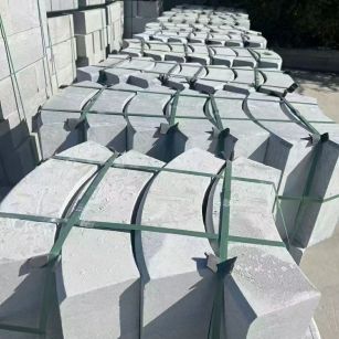 三亚 芝麻灰弧形路沿石