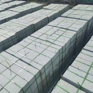 三亚 芝麻白1.8公分火烧300*600地铺，清仓大甩卖