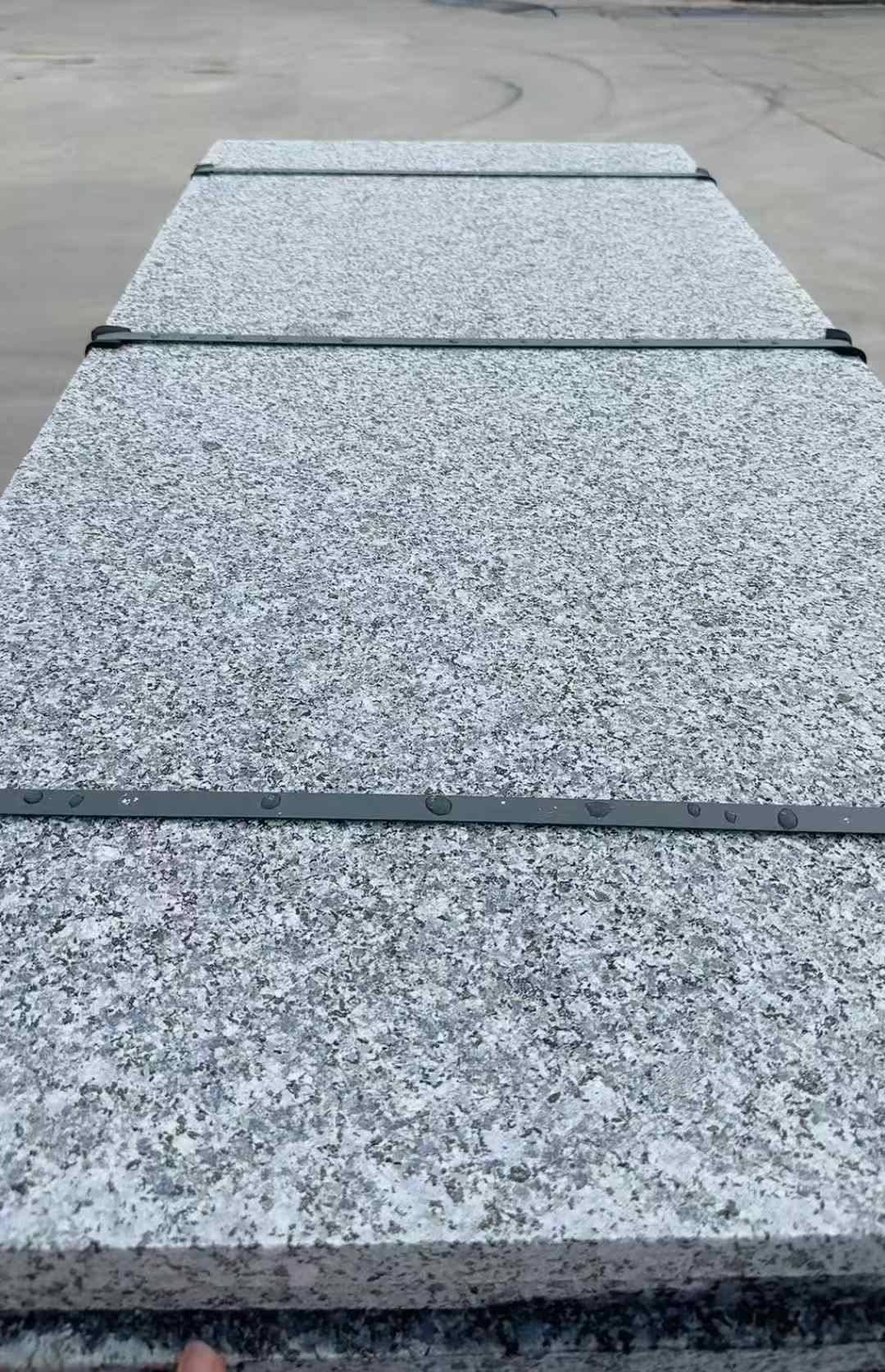 三亚 芝麻黑火烧面毛板，条板，半成品