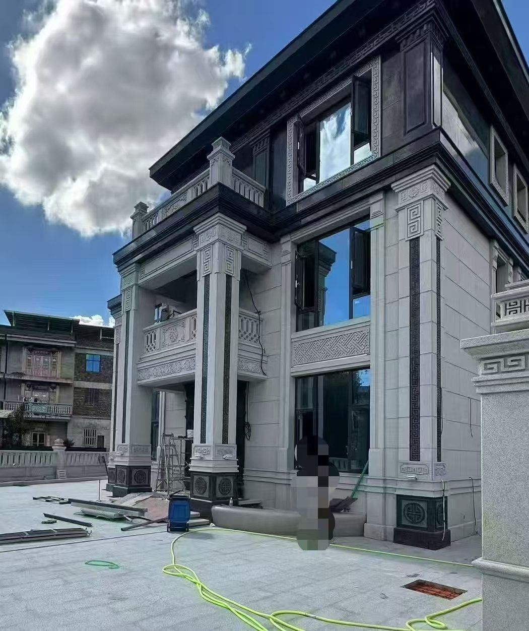 三亚 别墅干挂，芝麻白与芝麻黑完美配合