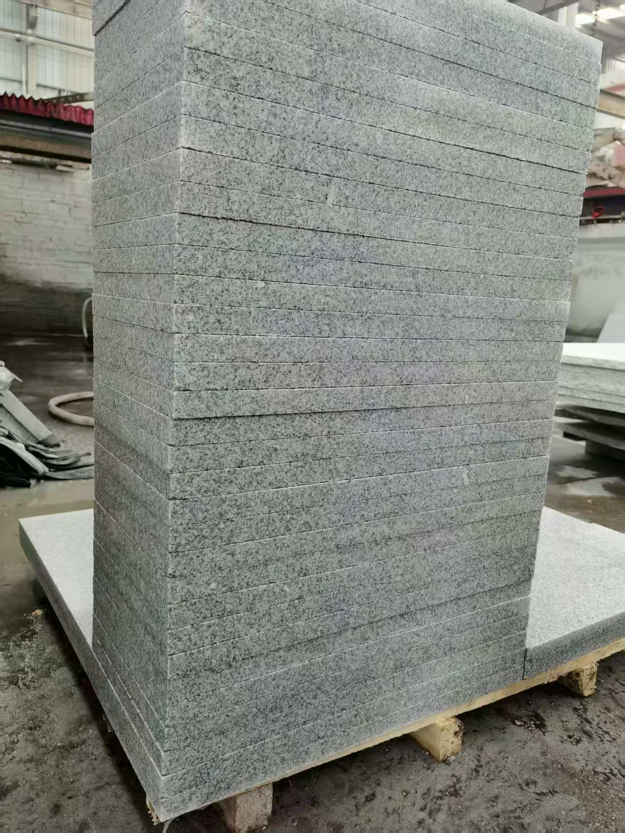 三亚 花岗岩 地铺成品300*600，尺寸标准、厚薄均匀